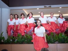 Professora Vivian Vargas, Instrutora de Dança Livre do Projeto Terceira Idade Saudável 